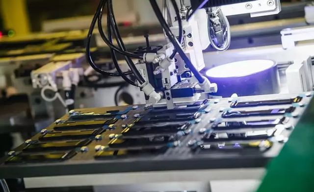 打破传统架构与融合标准化制定 OPPO智能化转型升级之路为何值得点赞